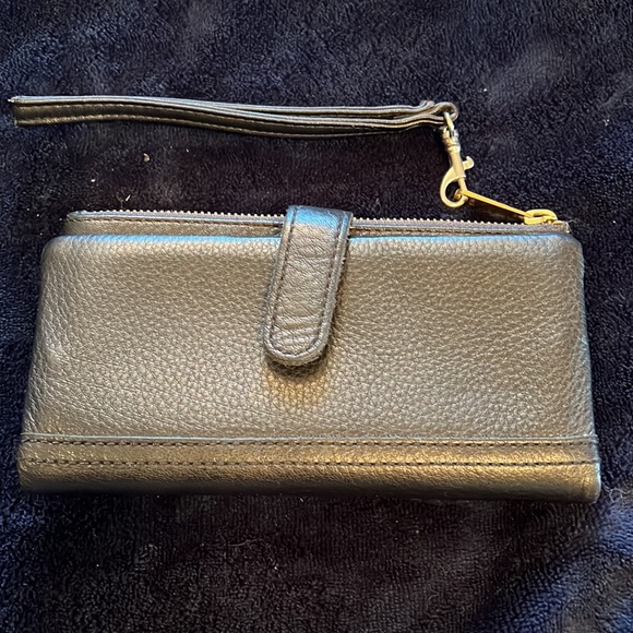FOSSIL BIFOLD CLUTCH/WALLET - Picture 3 of 12